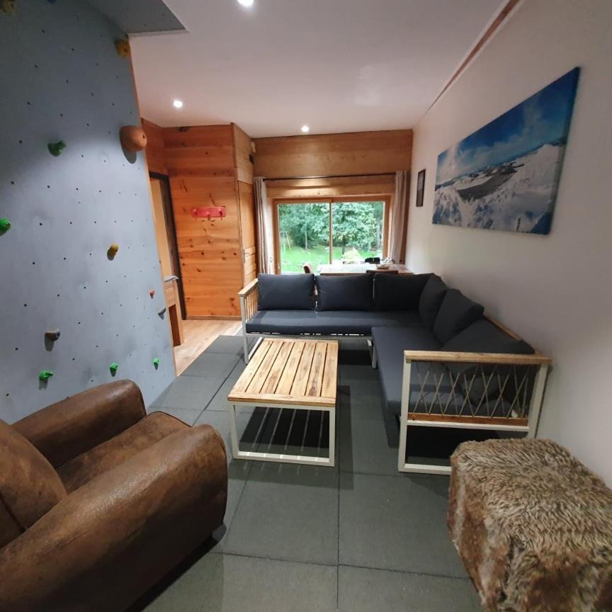 Chambre D'Hotes Aux Pays Des Sucs Saint-Hostien Exterior photo