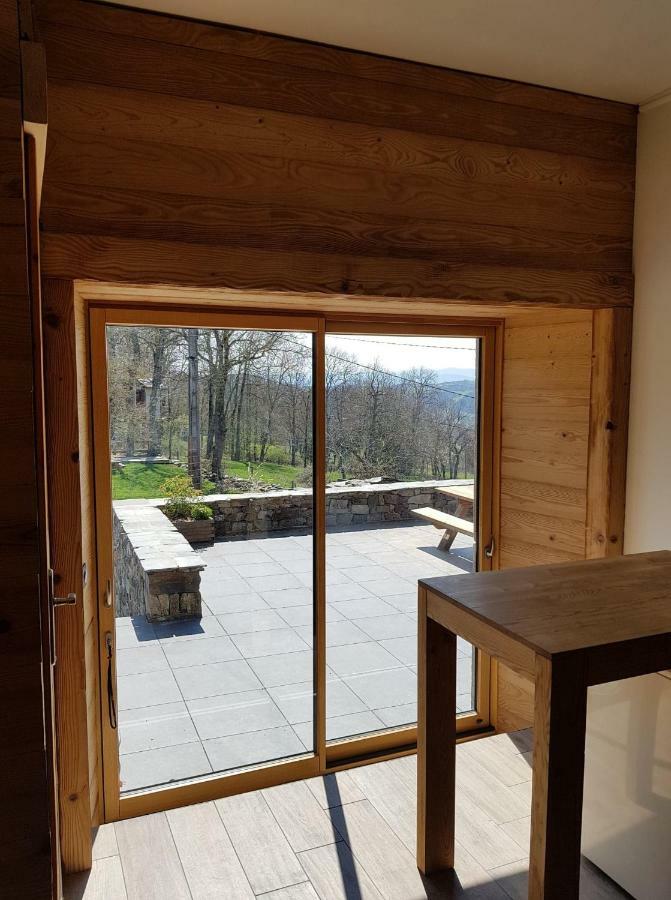 Chambre D'Hotes Aux Pays Des Sucs Saint-Hostien Exterior photo